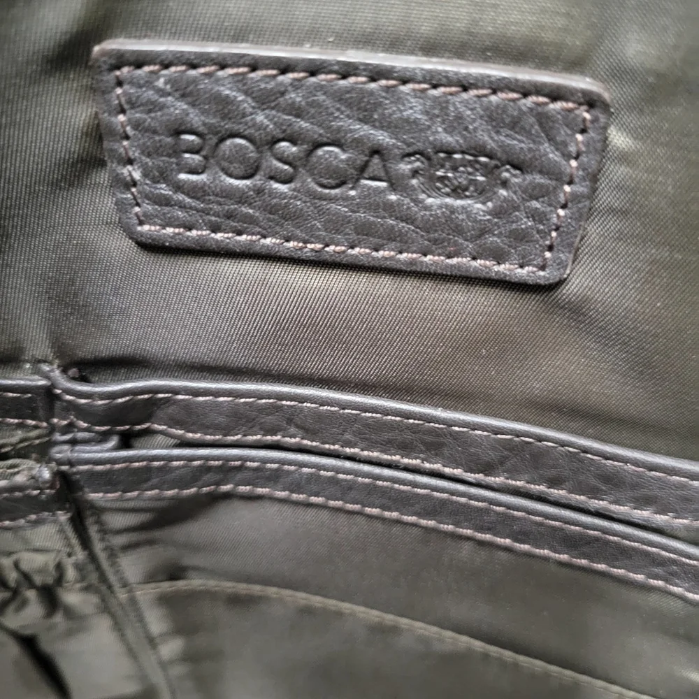 BOSCA Genuine Soft Pebbled Leather Briefcase Messenger Crossbody Laptop Bag